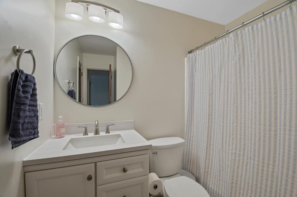 Photo of Bathroom in Monticello