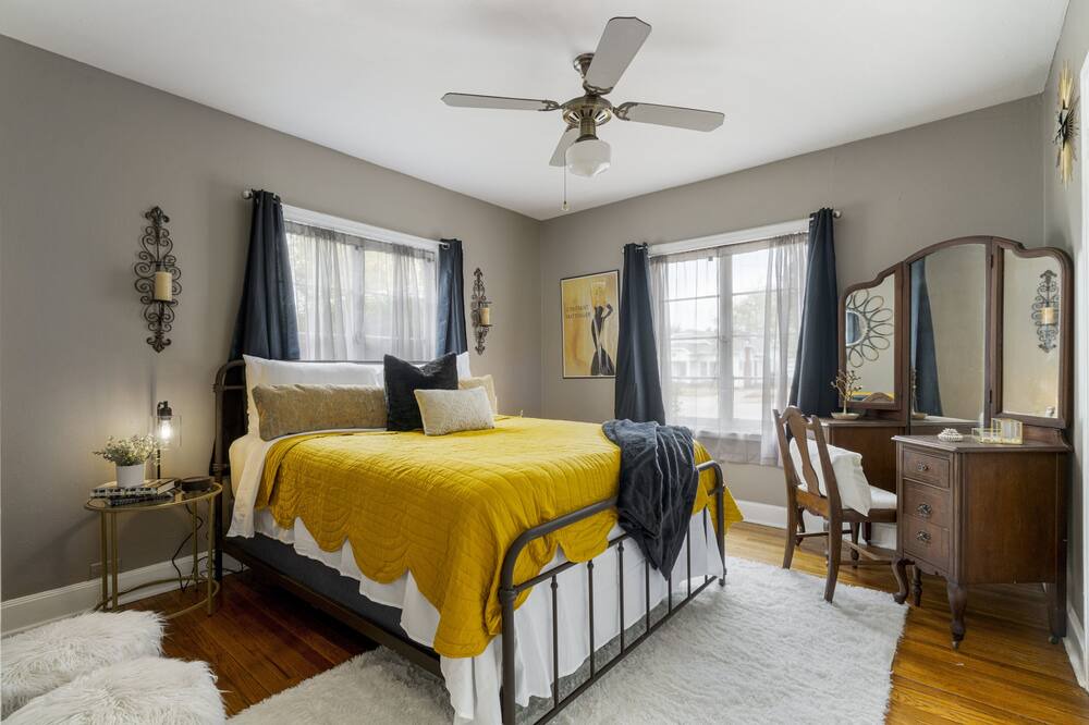 Photo of Bedroom in Cherry Street
