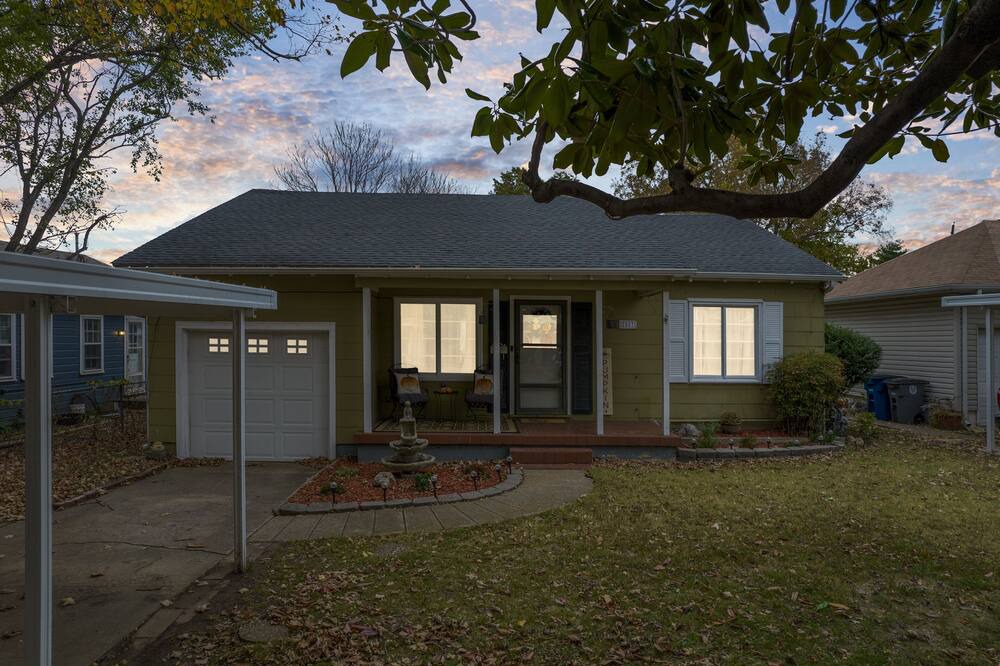 Photo of Outdoor in Cherry Street