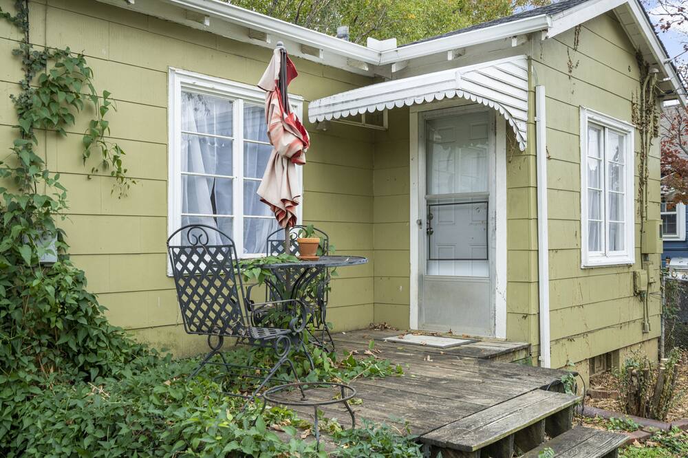 Photo of Outdoor in Cherry Street