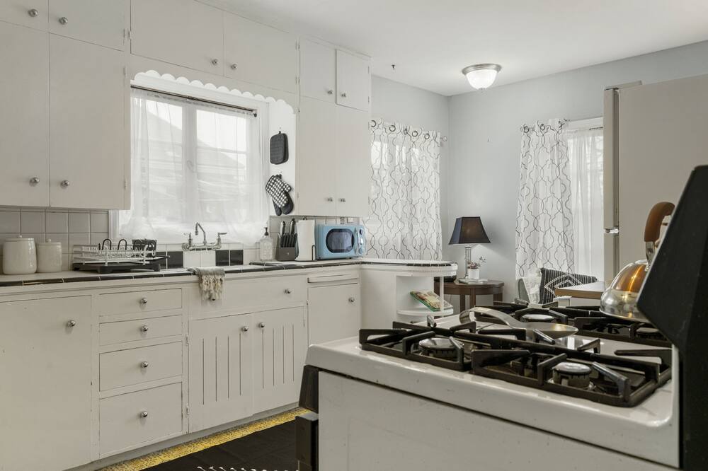 Photo of Kitchen in Cherry Street