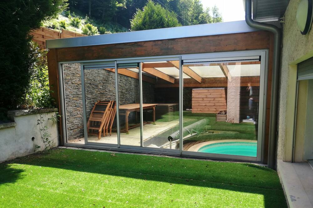 Photo of Outdoor in Morre