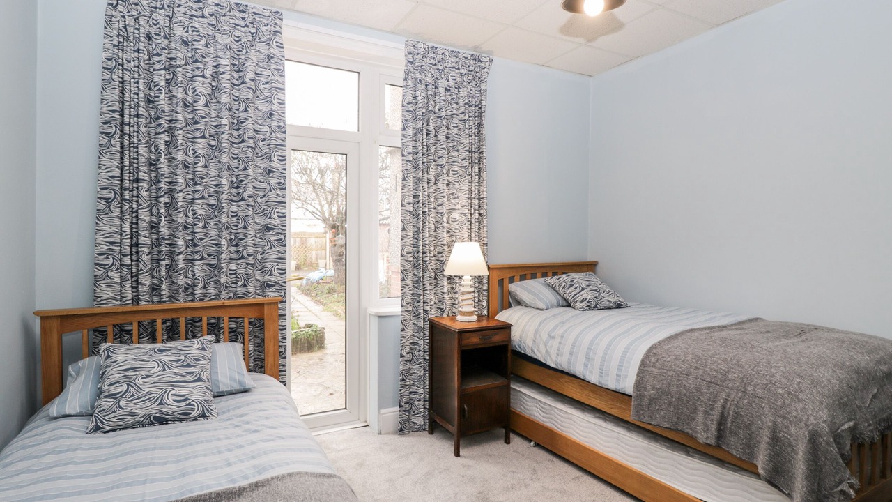 Photo of Others in Boscombe