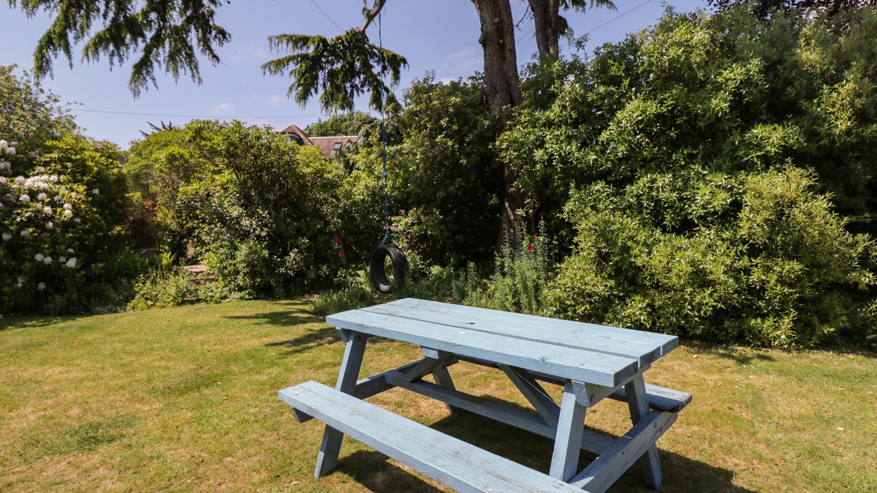 Photo of Others in Boscombe