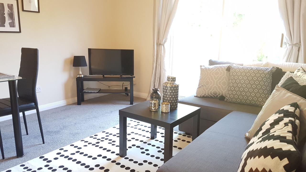 Photo of Others in Netley