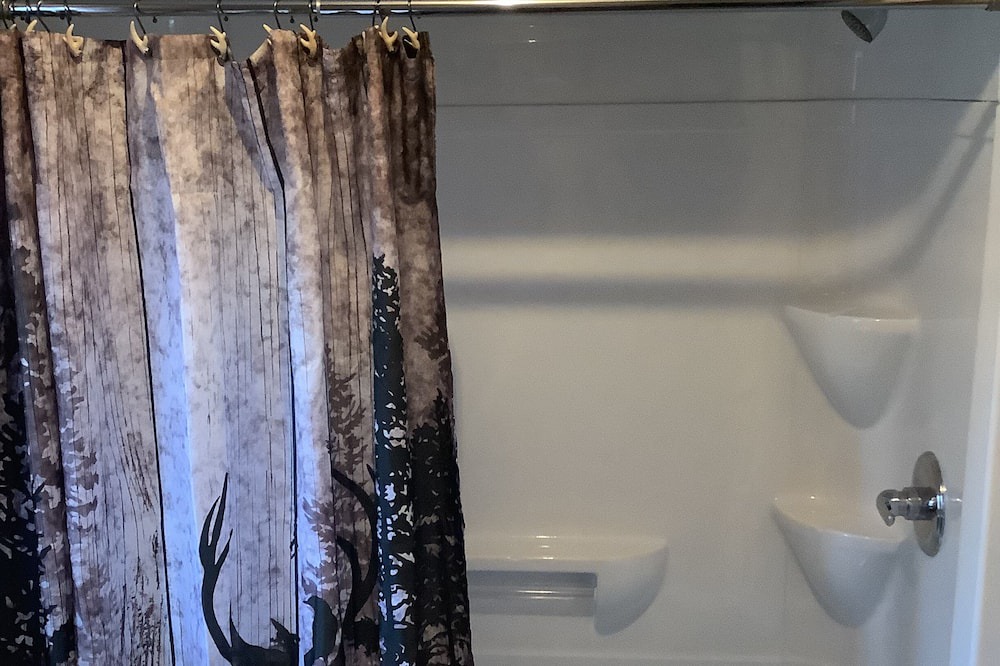 Photo of Bathroom in Cap-Bateau