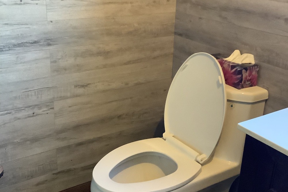 Photo of Bathroom in Cap-Bateau