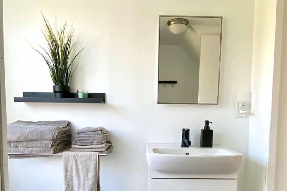 Photo of Others in Ragged Island