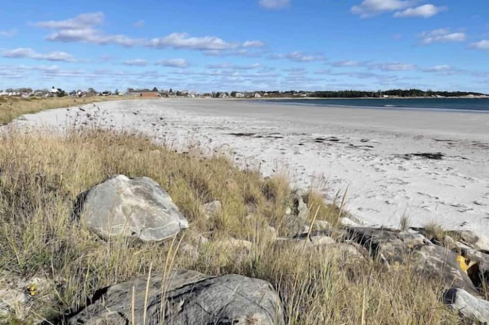 Photo of Others in Ragged Island