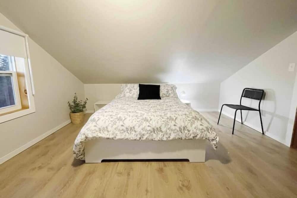 Photo of Others in Ragged Island