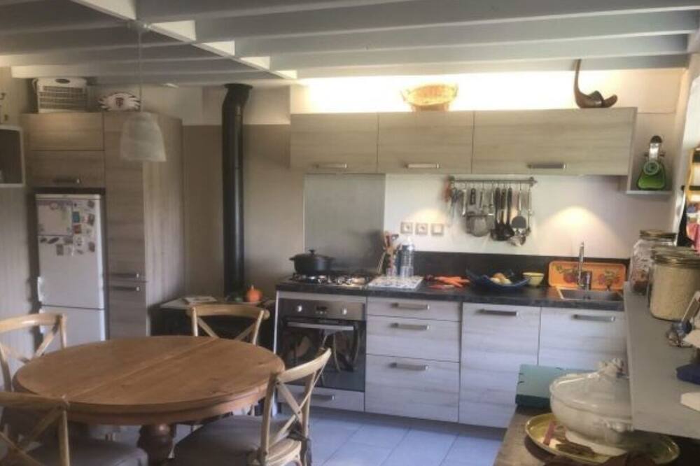 Photo of Kitchen in Massat