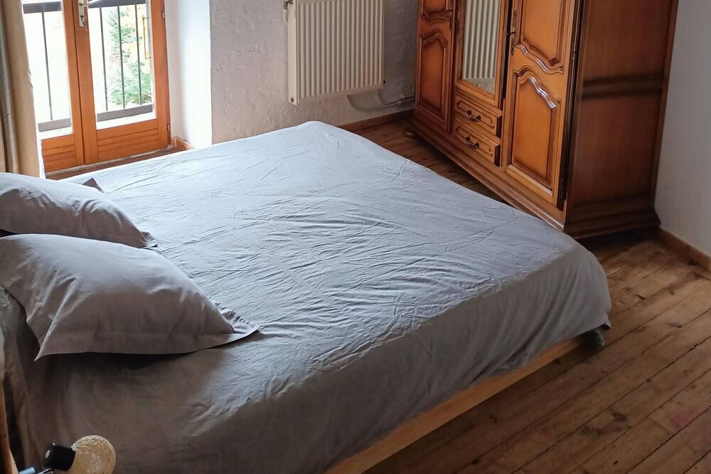 Photo of Bedroom in Massat