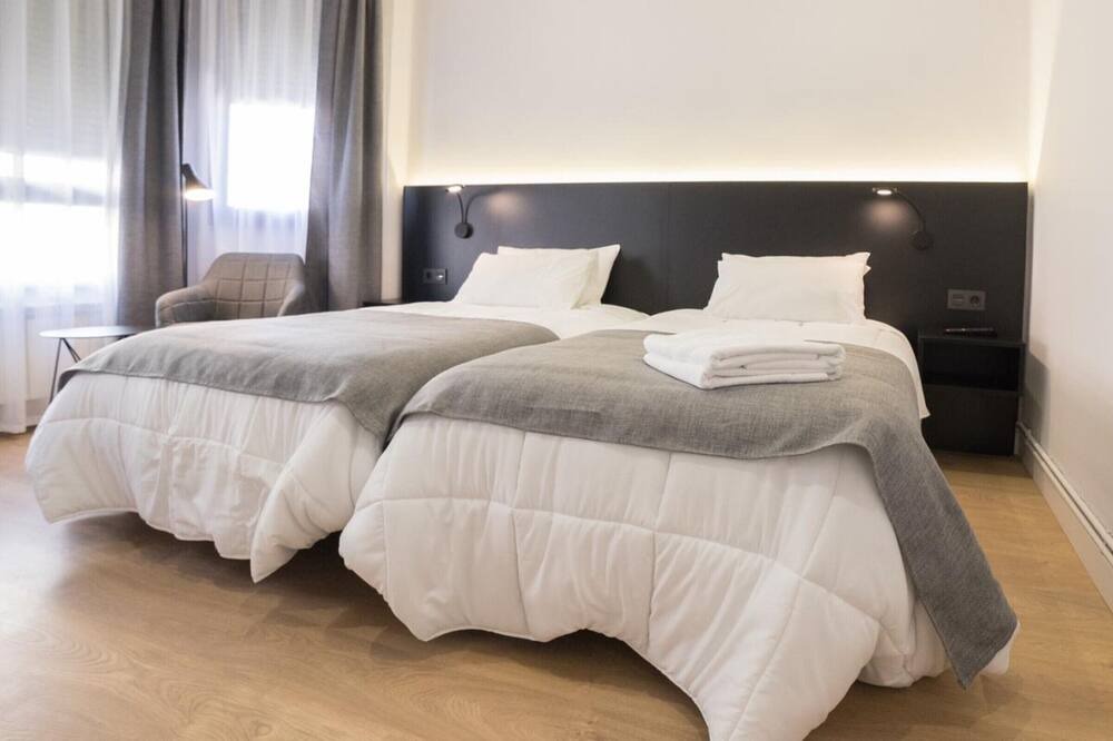 Photo of Bedroom in Logrono City Centre