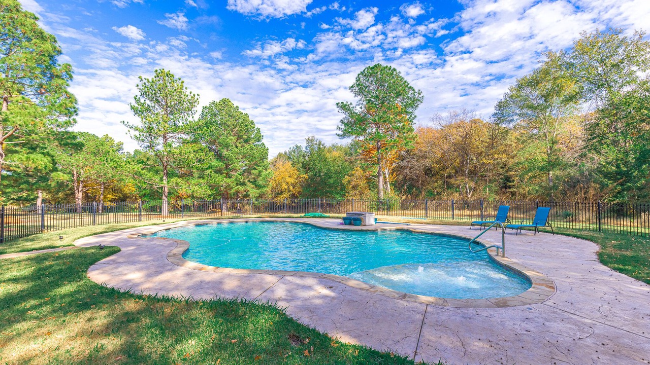 Photo of Outdoor in Denison