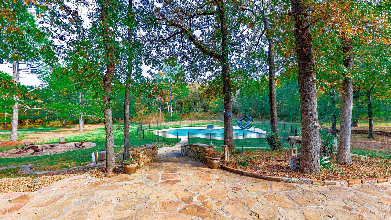 Photo of Outdoor in Denison