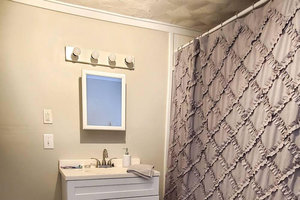 Photo of Others in Salisbury Center