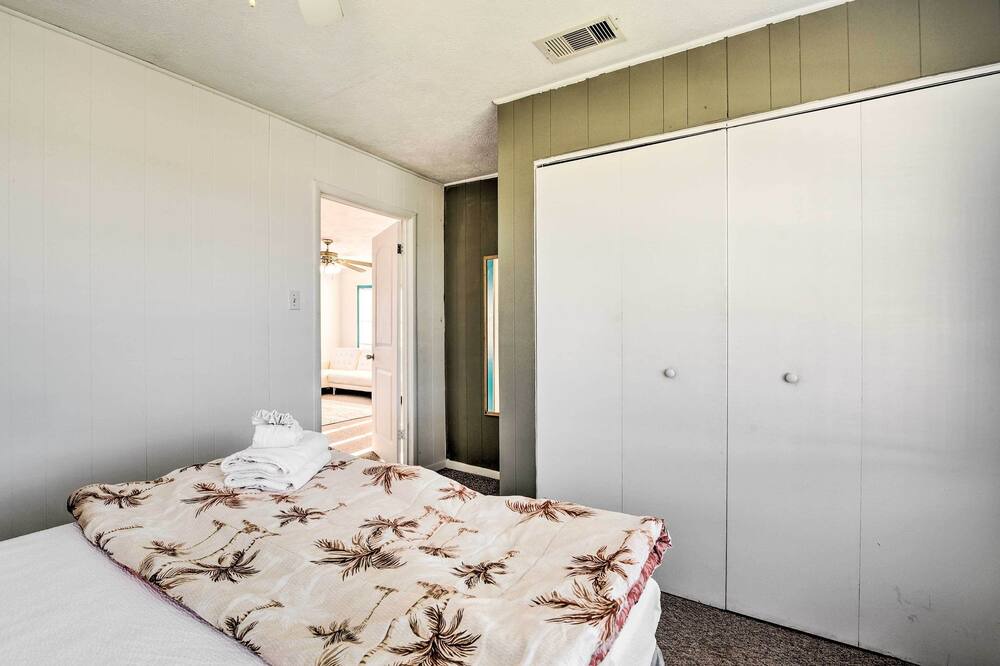 Photo of Bedroom in Galveston
