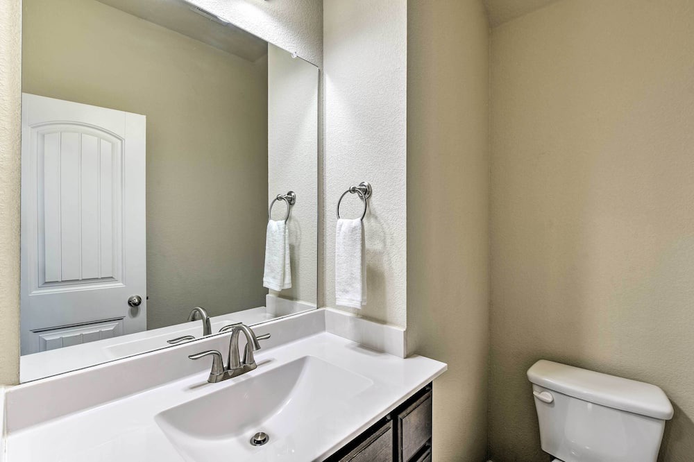 Photo of Bathroom in Ennis