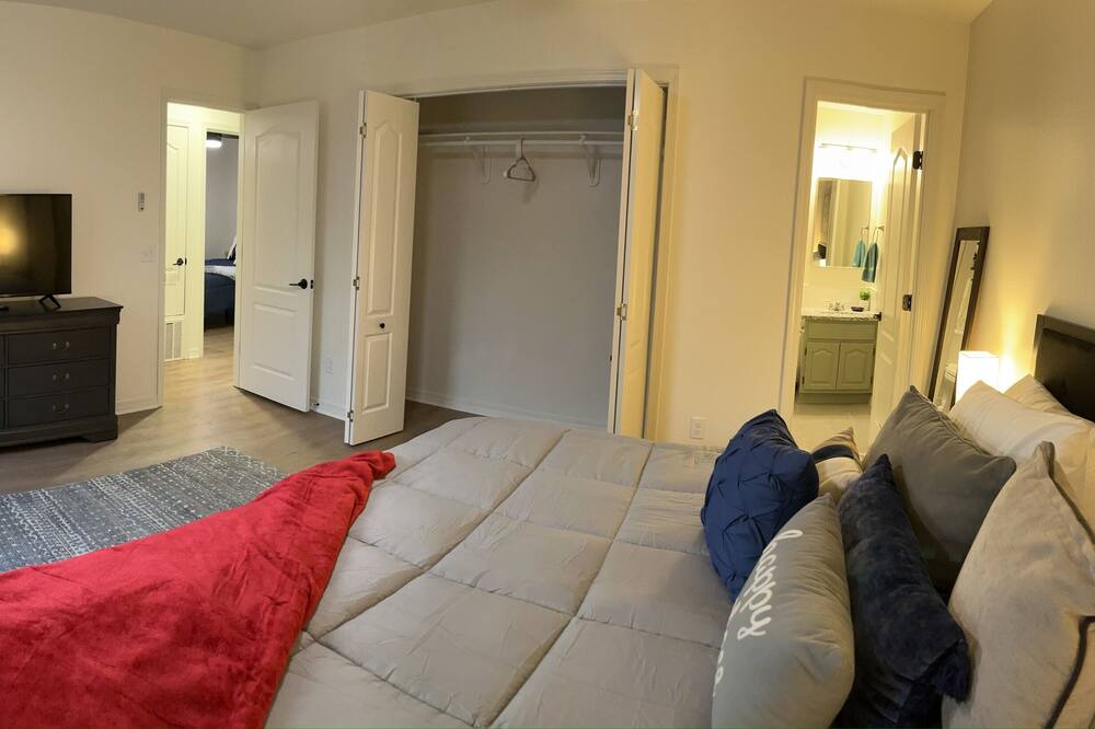 Photo of Bedroom in Bentonville