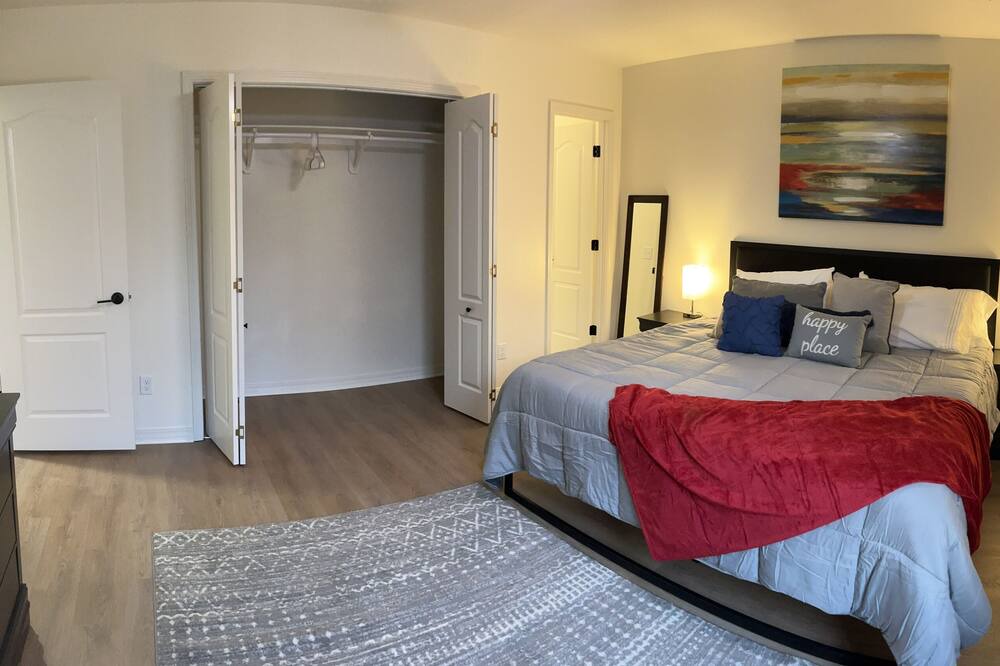Photo of Bedroom in Bentonville