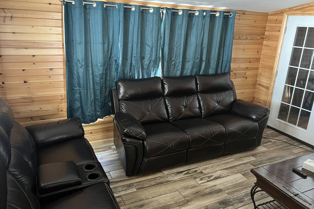 Photo of Livingroom in St. Helen