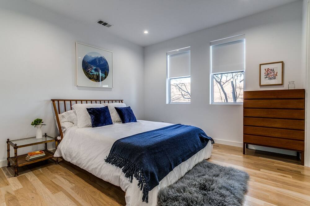 Photo of Bedroom in Knox - Henderson
