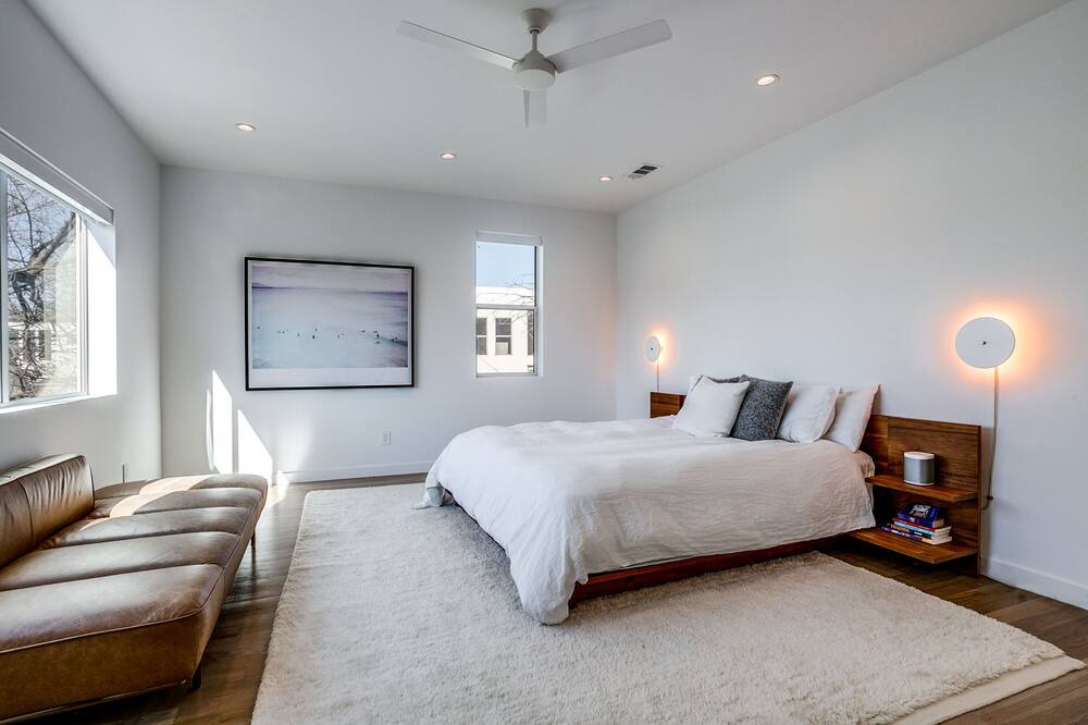 Photo of Bedroom in Knox - Henderson