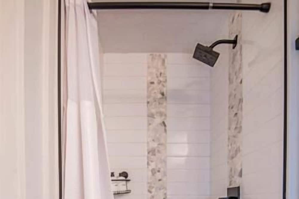 Photo of Bathroom in Sunriver