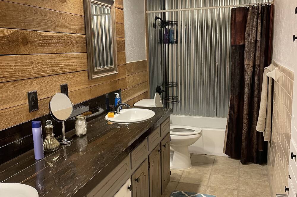 Photo of Bathroom in Nemo