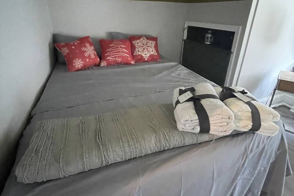 Photo of Others in Audubon