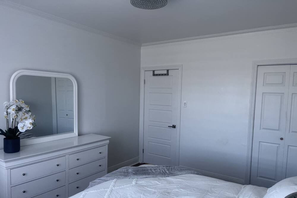 Photo of Bedroom in Saint-Laurent