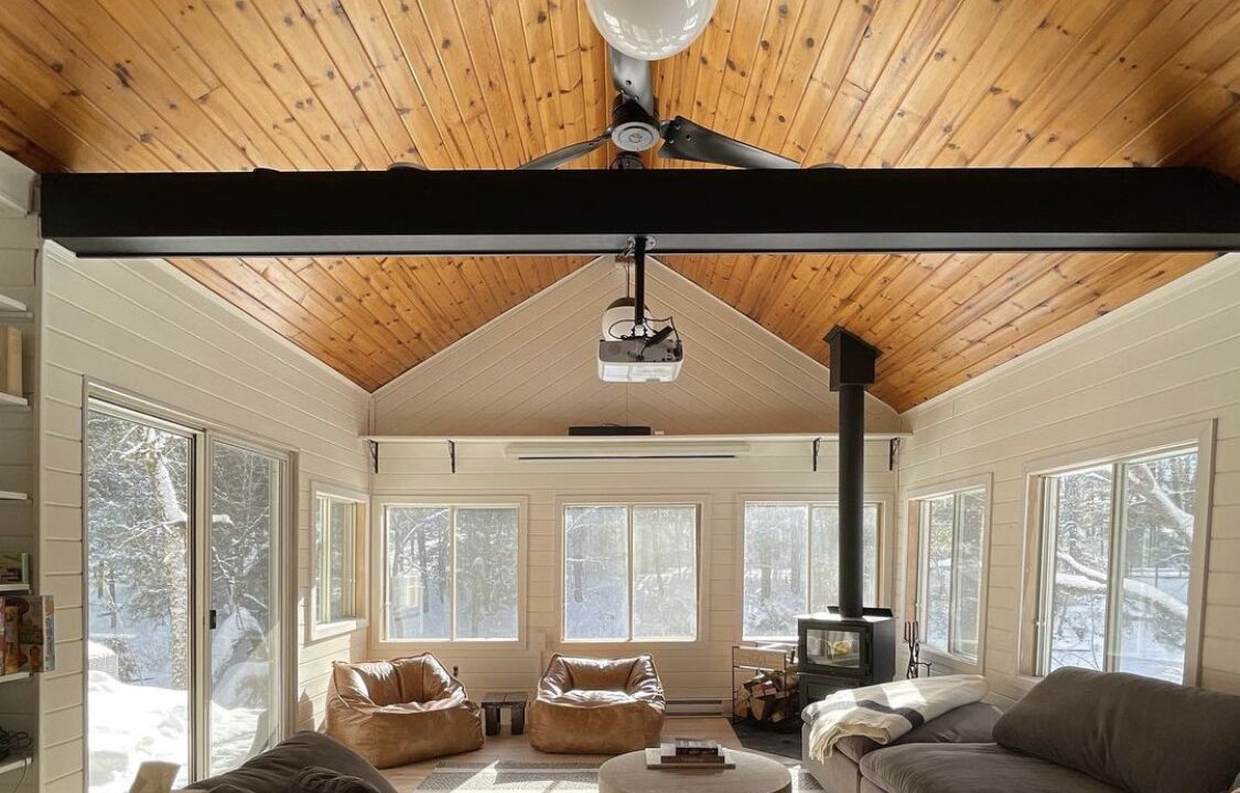 Photo of Livingroom in Irondale