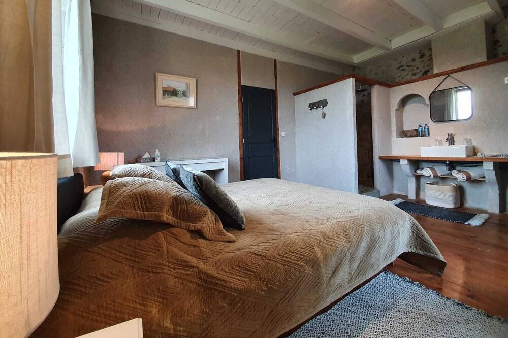 Photo of Bedroom in Lacepede