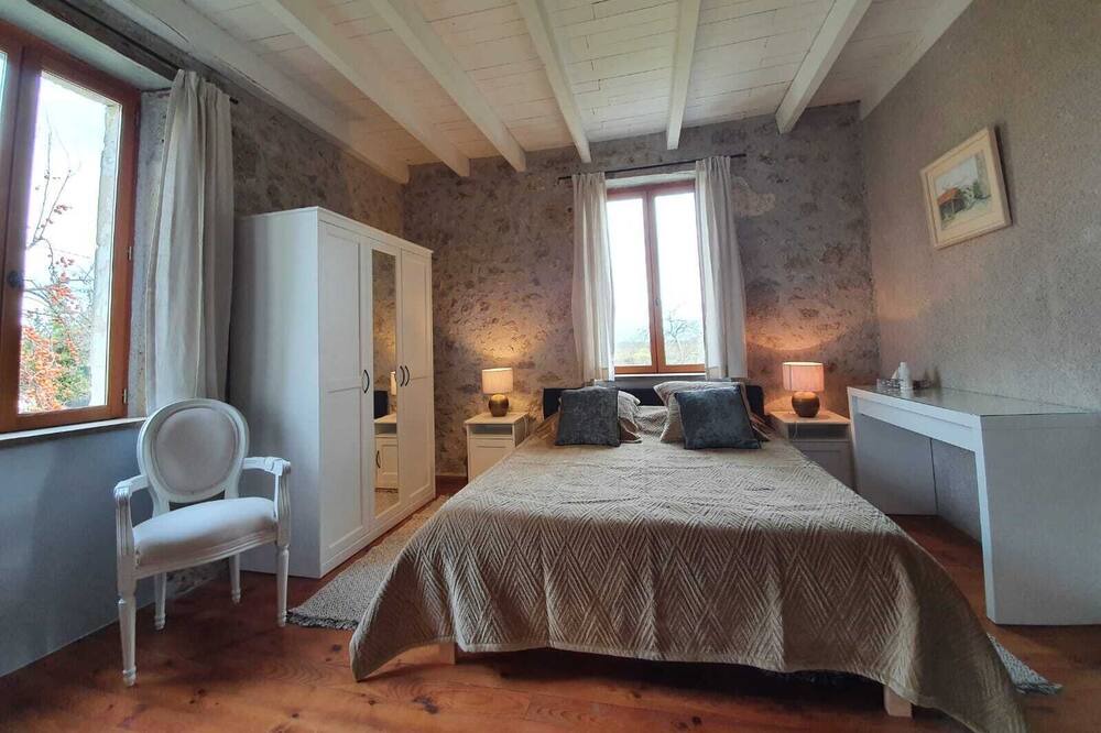 Photo of Bedroom in Lacepede