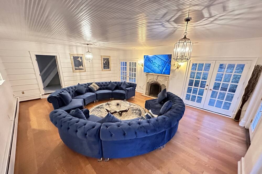Photo of Livingroom in Albany