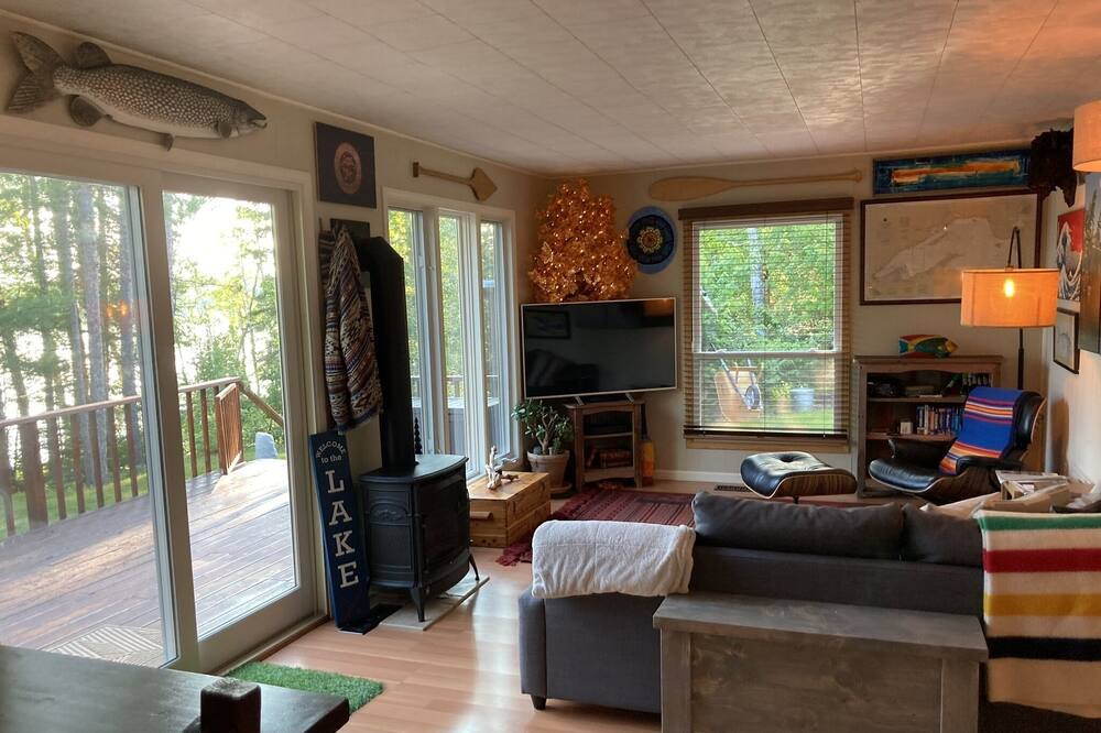 Photo of Livingroom in Grand Marais