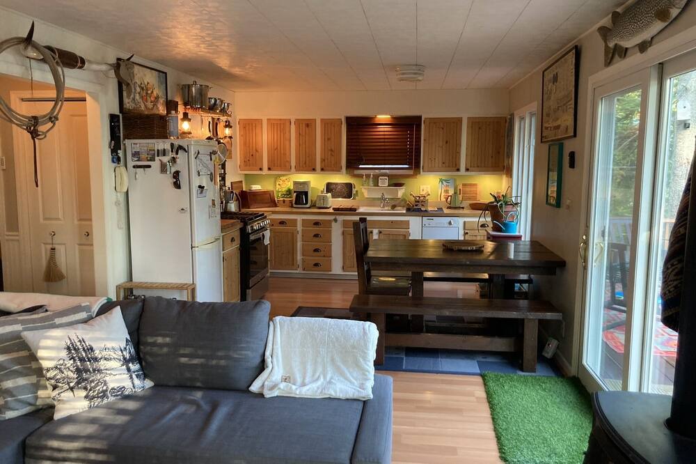 Photo of Livingroom in Grand Marais