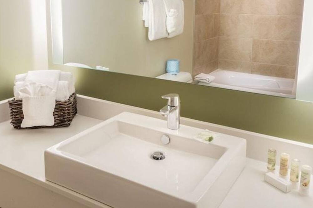 Photo of Bathroom in Collingwood