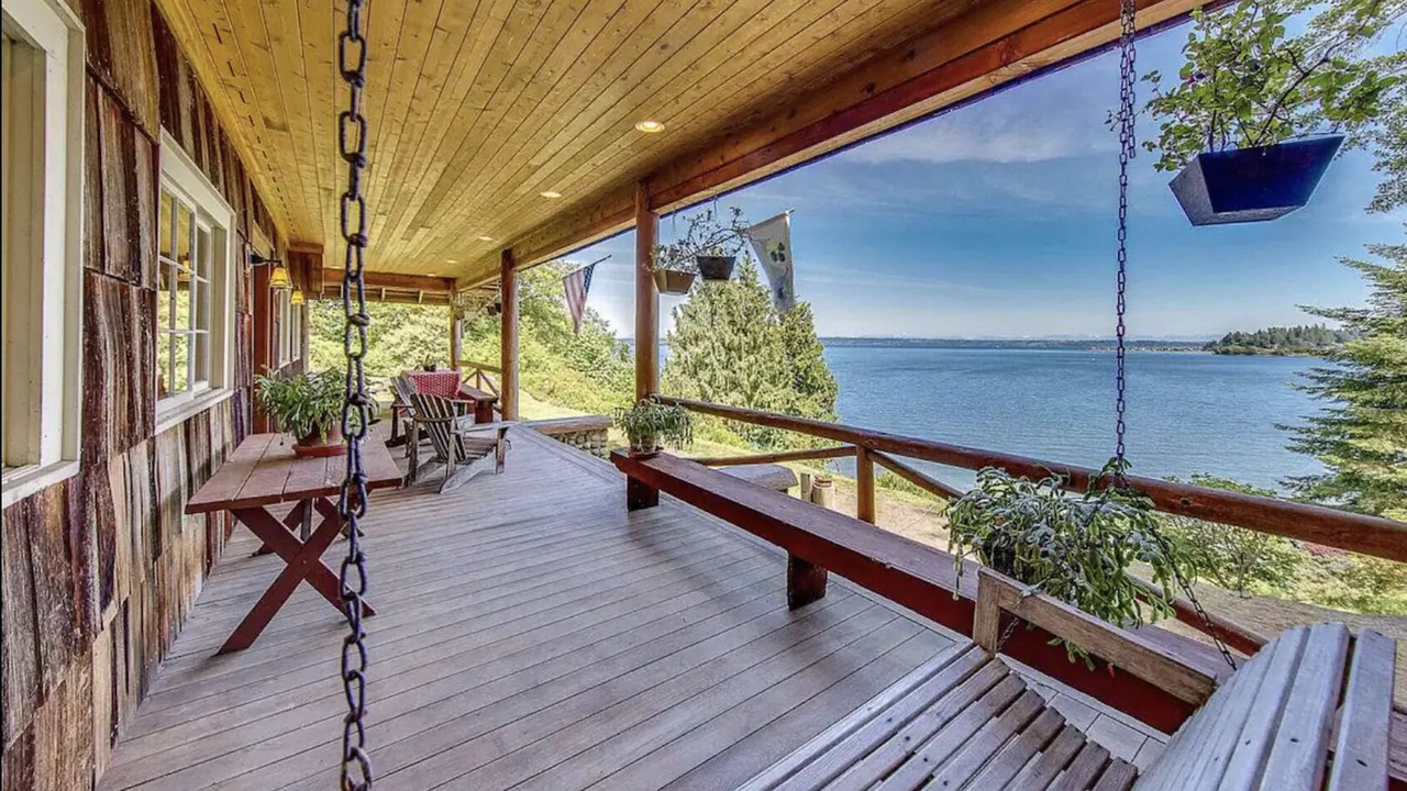 Photo of Outdoor in Rollingbay