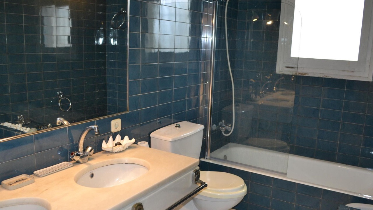 Photo of Bathroom in Llanca