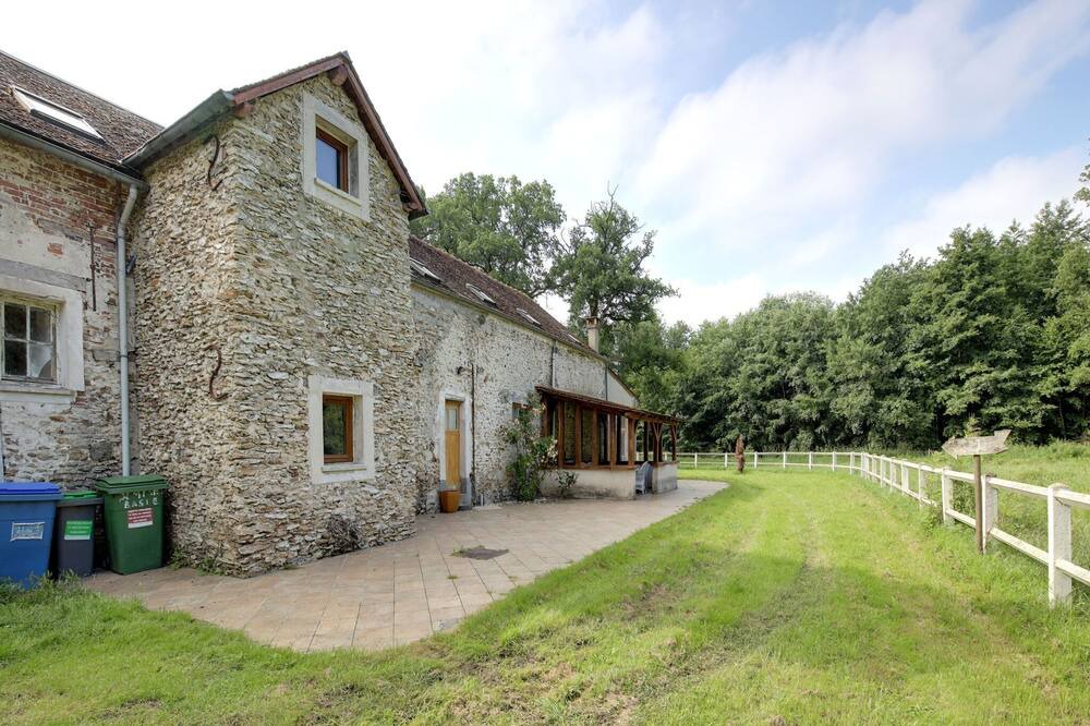 Photo of Outdoor in Raizeux