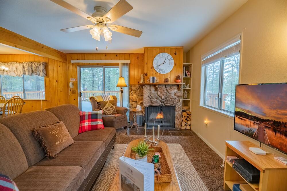 Photo of Livingroom in Patton