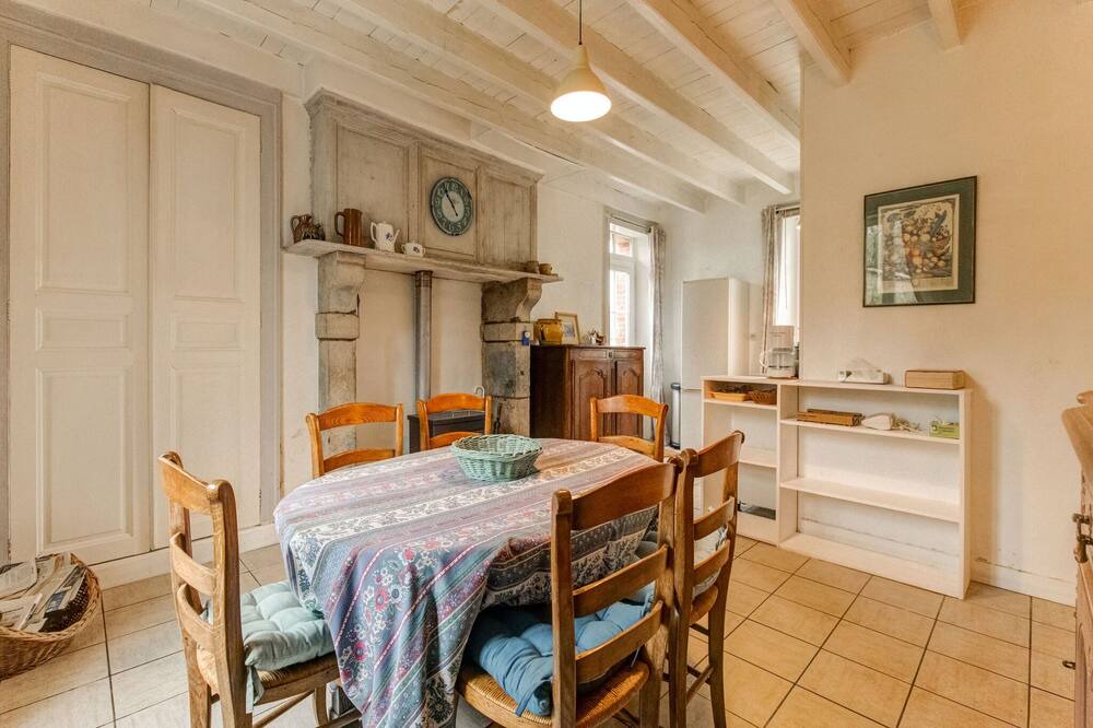 Photo of Livingroom in Golleville