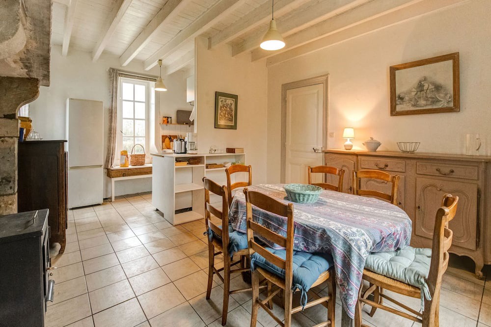 Photo of Livingroom in Golleville