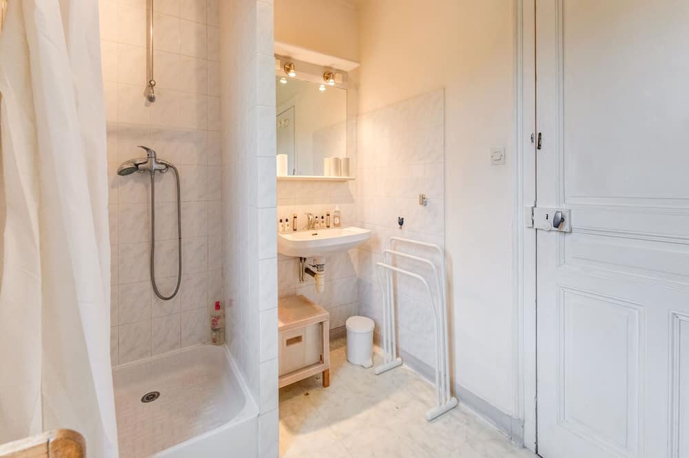 Photo of Bathroom in Golleville