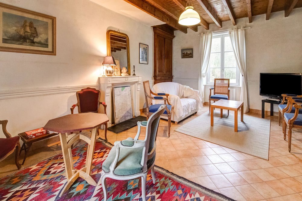 Photo of Livingroom in Golleville