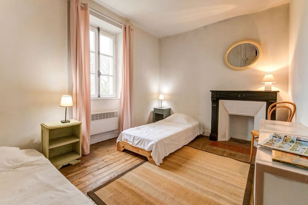 Photo of Others in Golleville