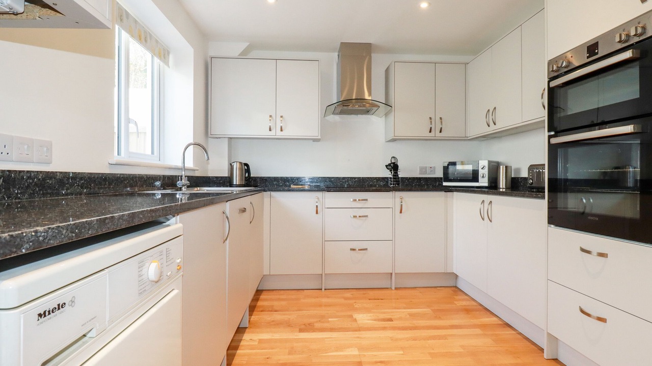 Photo of Others in Harlyn