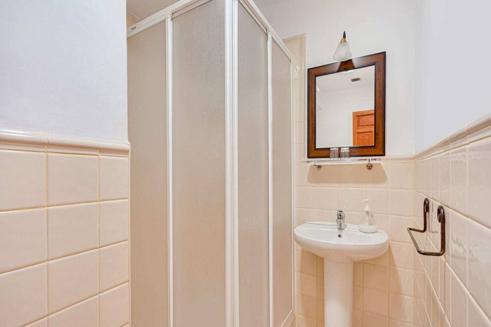 Photo of Bathroom in Pozo-Lorente