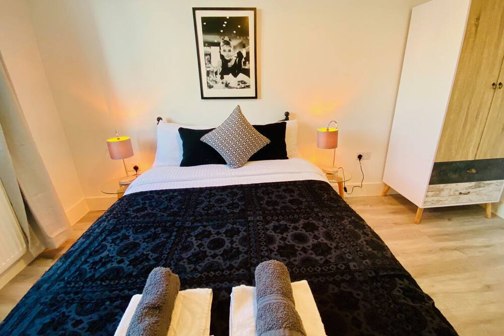 Photo of Others in Woking